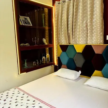 Konamae Apartment Varanasi Exterior photo